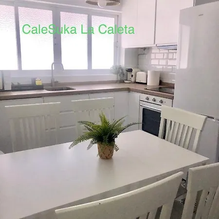 Calesuka La Caleta Apartment *